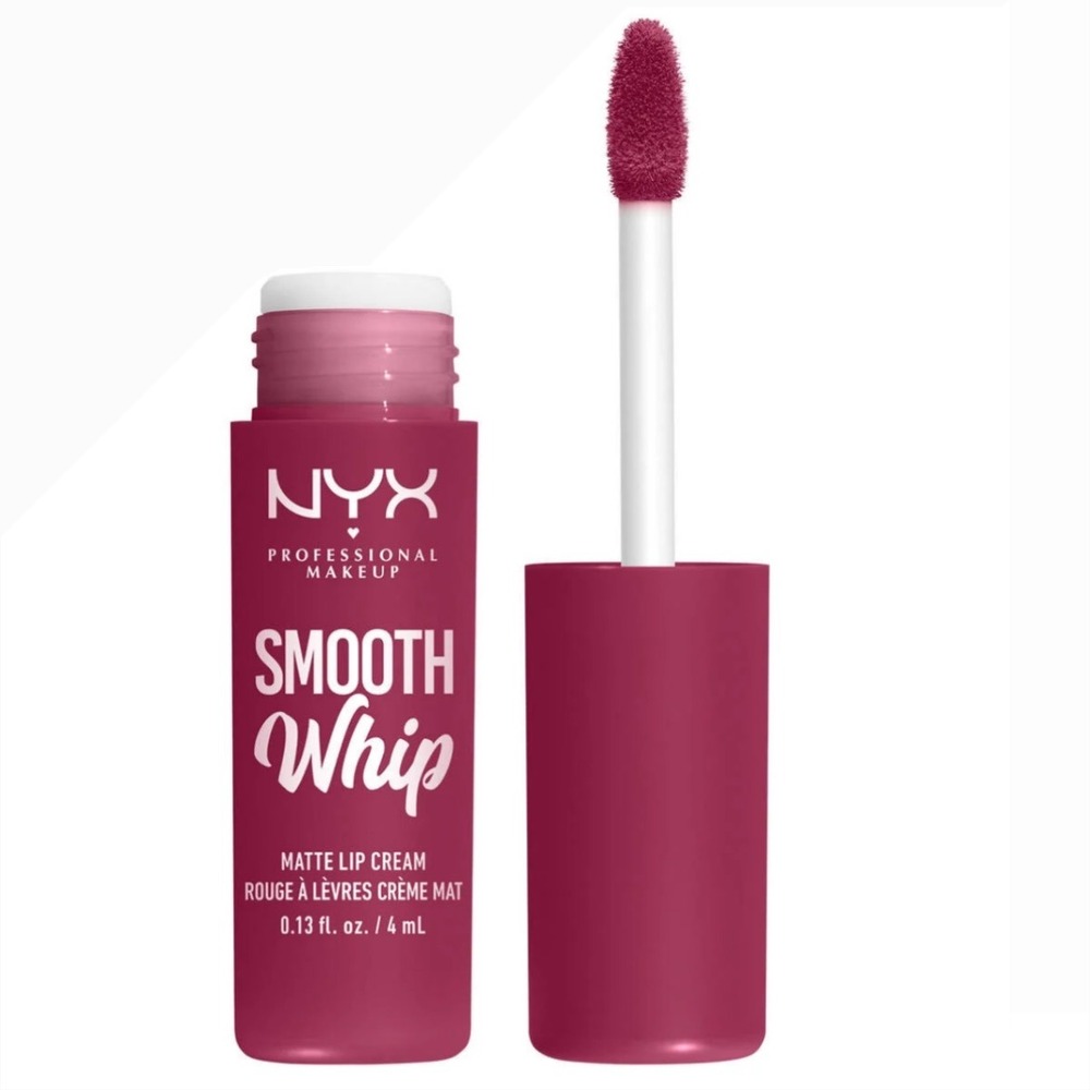 NYX Smooth Whip Matte Lip Cream Fuzzy Slippers Gloss